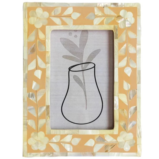 Wood Fiber & Mother of Pearl Photo Frame - 4" x 6"